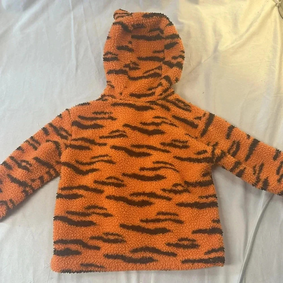 Disney - Winnie the Pooh - Tigger full zip hoodie jacket. Size 18 months - Picture 3 of 4